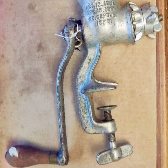 Vintage Universal Food Chopper No. 1 L.F. & C New Britain Conn. Meat Grinder - Picture 8 of 16
